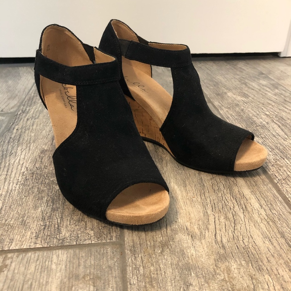 Abella Hydra wedge sandals